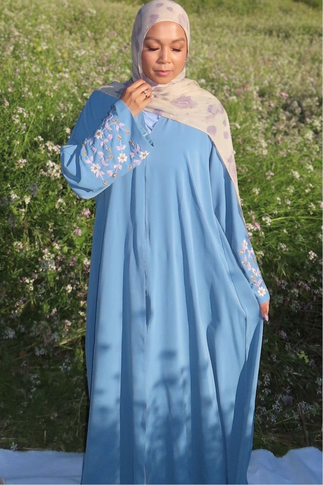 Floral handbead Abaya
