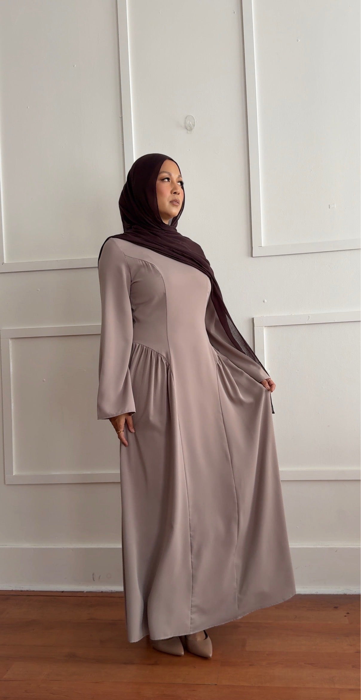 Drop side waist dress