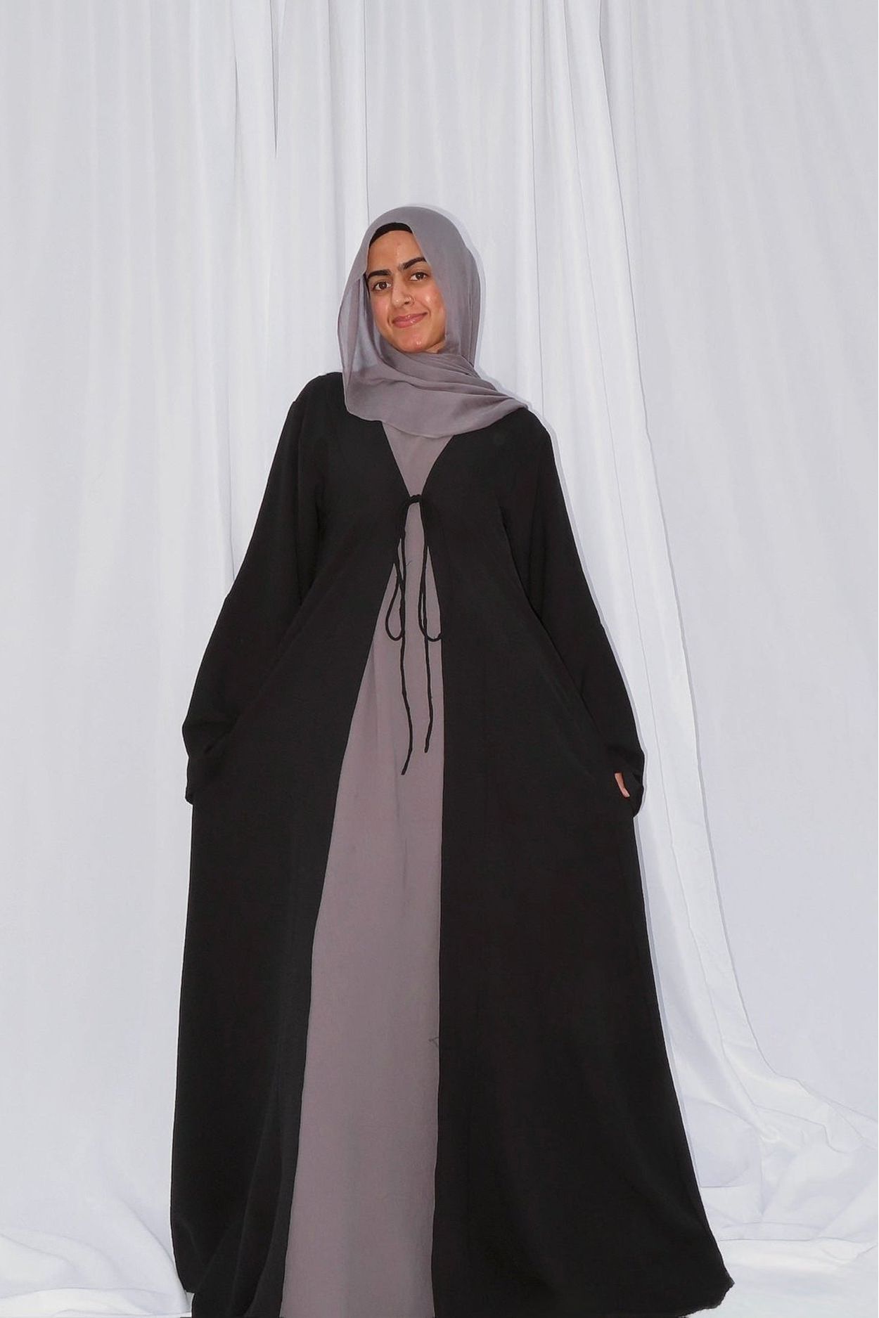 Single Front Tie Abaya