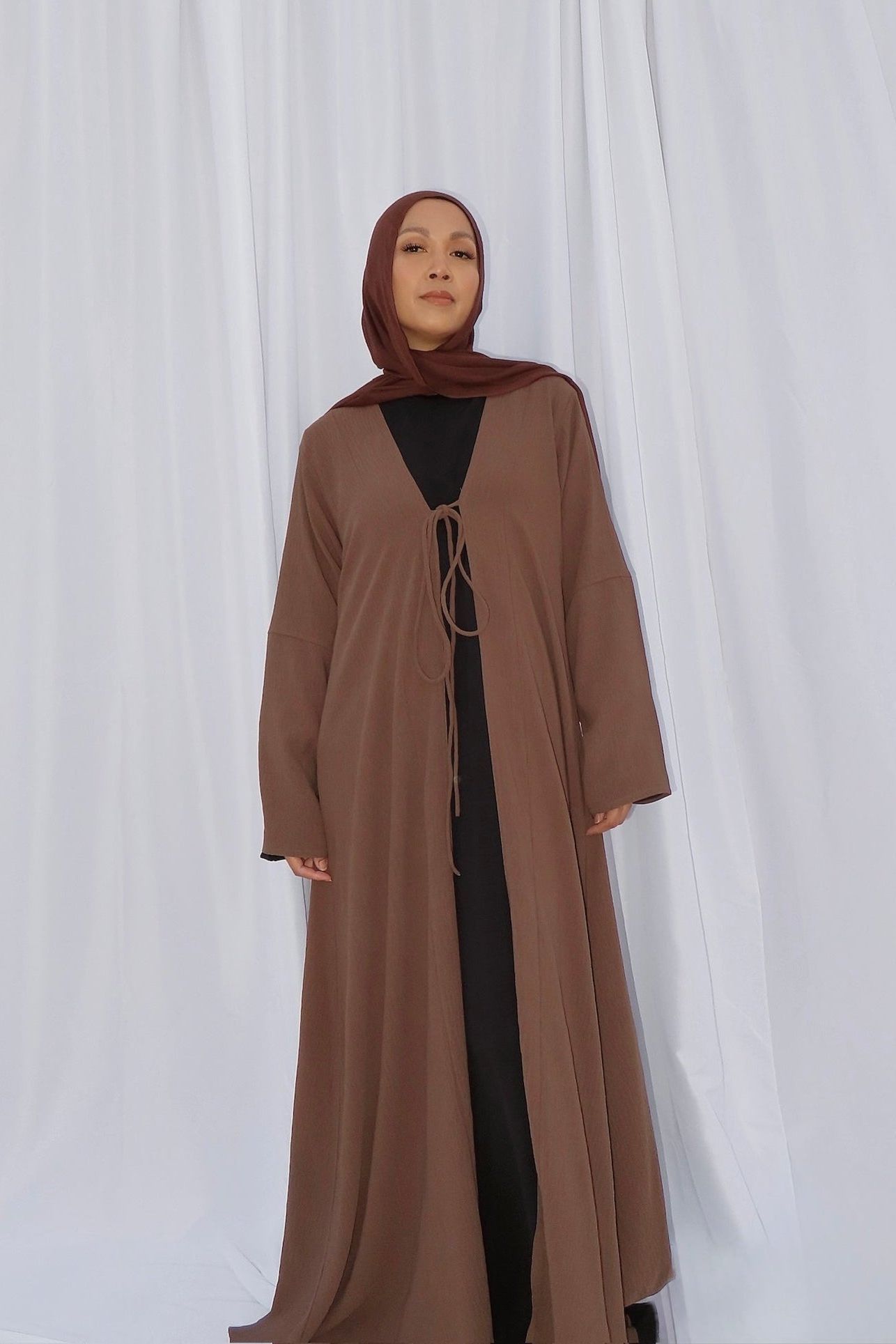 Single Front Tie Abaya